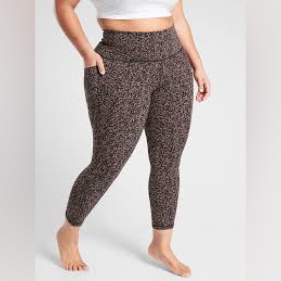 Athleta Pants - Athleta Salutation Gravel 7/8 Tights